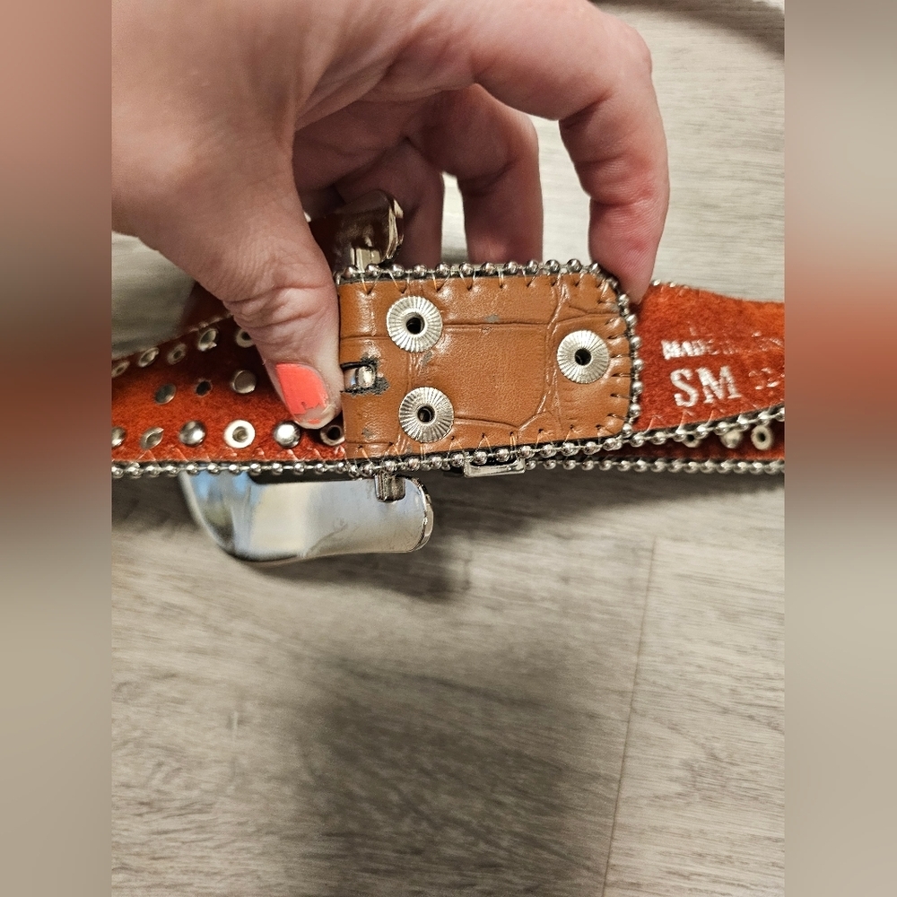 Belt - Picture 2 of 7